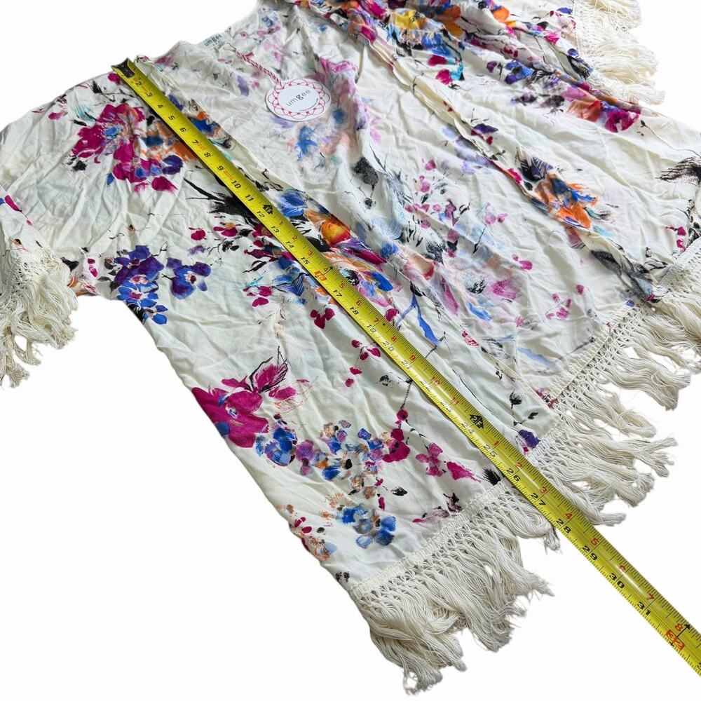 UMGEE Floral short sleeve fringe kimono Size Small Bohemian Boho Hippie Indie - Picture 8 of 10